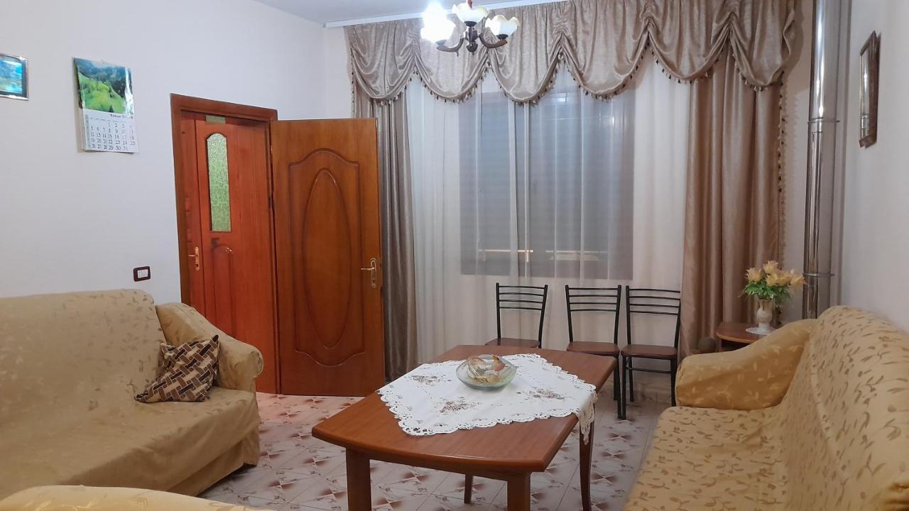 Cortina House Berat Apartment Kuçova Exterior foto