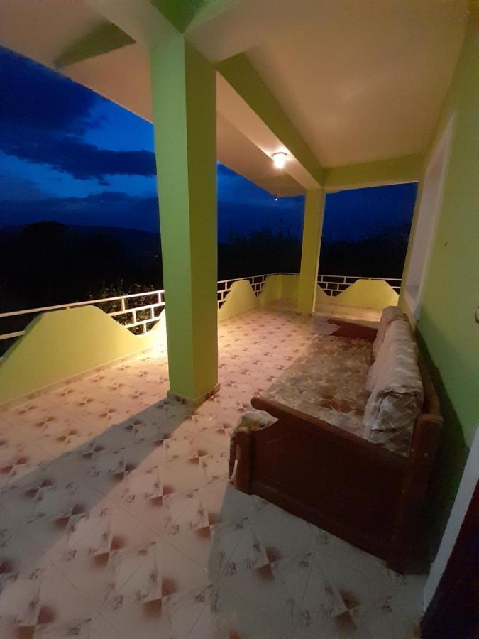 Cortina House Berat Apartment Kuçova Exterior foto